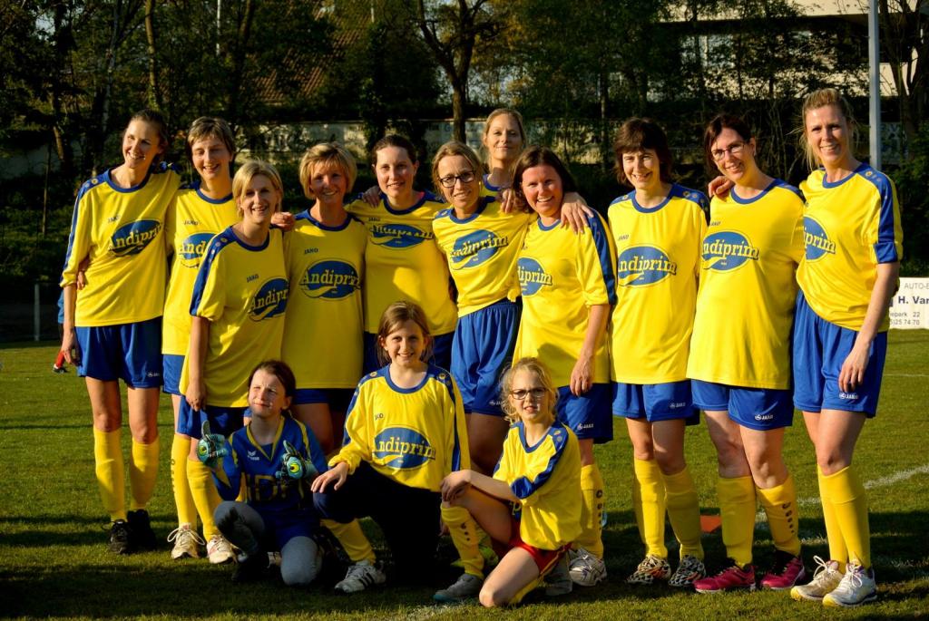 2016 - U8 tegen de Yellow Flames